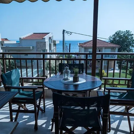 Buena Vista In 아파트 니키티
